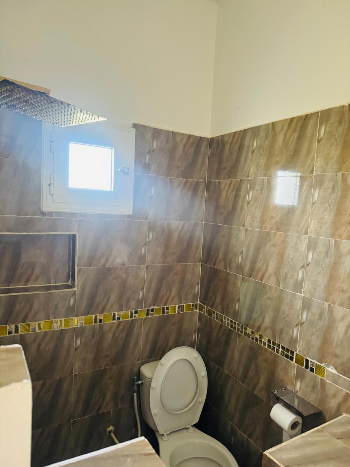 Grace House Jacuzzi Bed & Breakfast Saly Portudal Exterior photo
