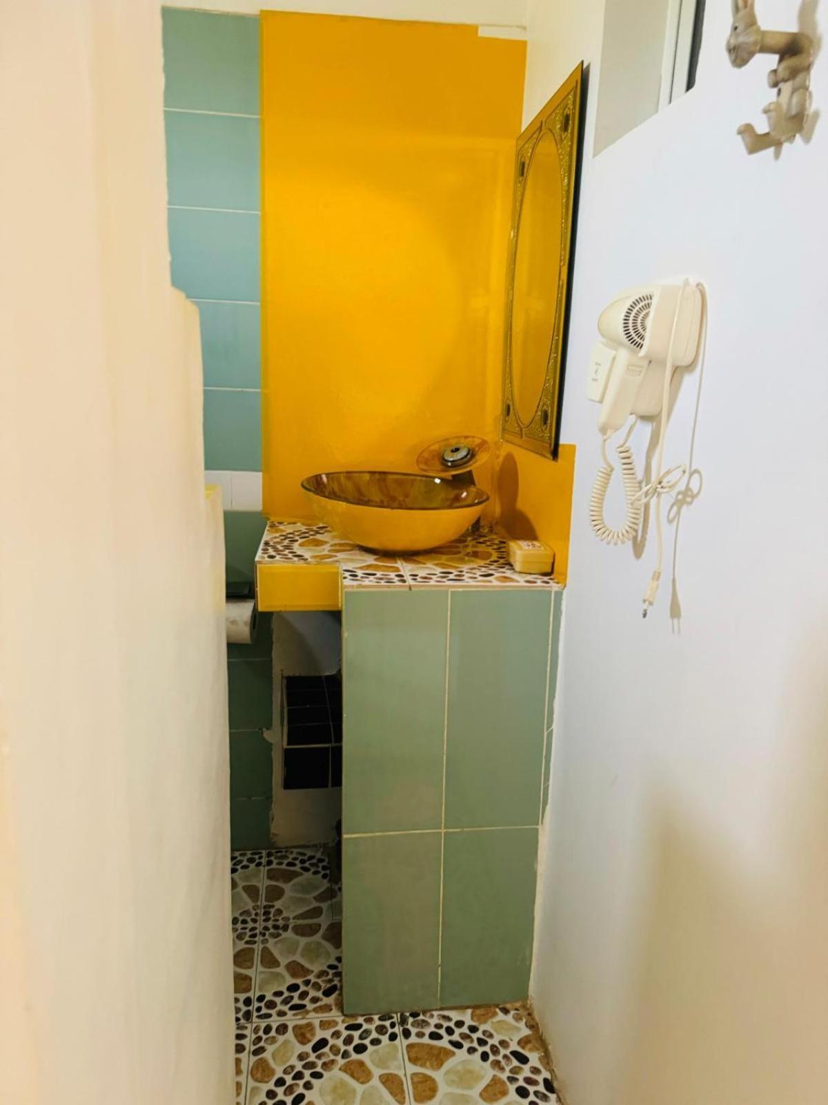 Grace House Jacuzzi Bed & Breakfast Saly Portudal Exterior photo
